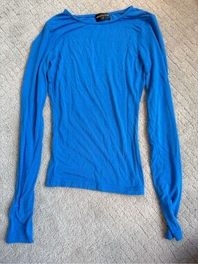 White Fox Boutique Slim Long Sleeve Crew Neck Top - Blue